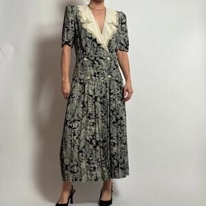 Vintage Jane Singer Navy Floral Maxi Dress - Size 8